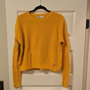 Hollister Mustard Yellow Women's Sweater